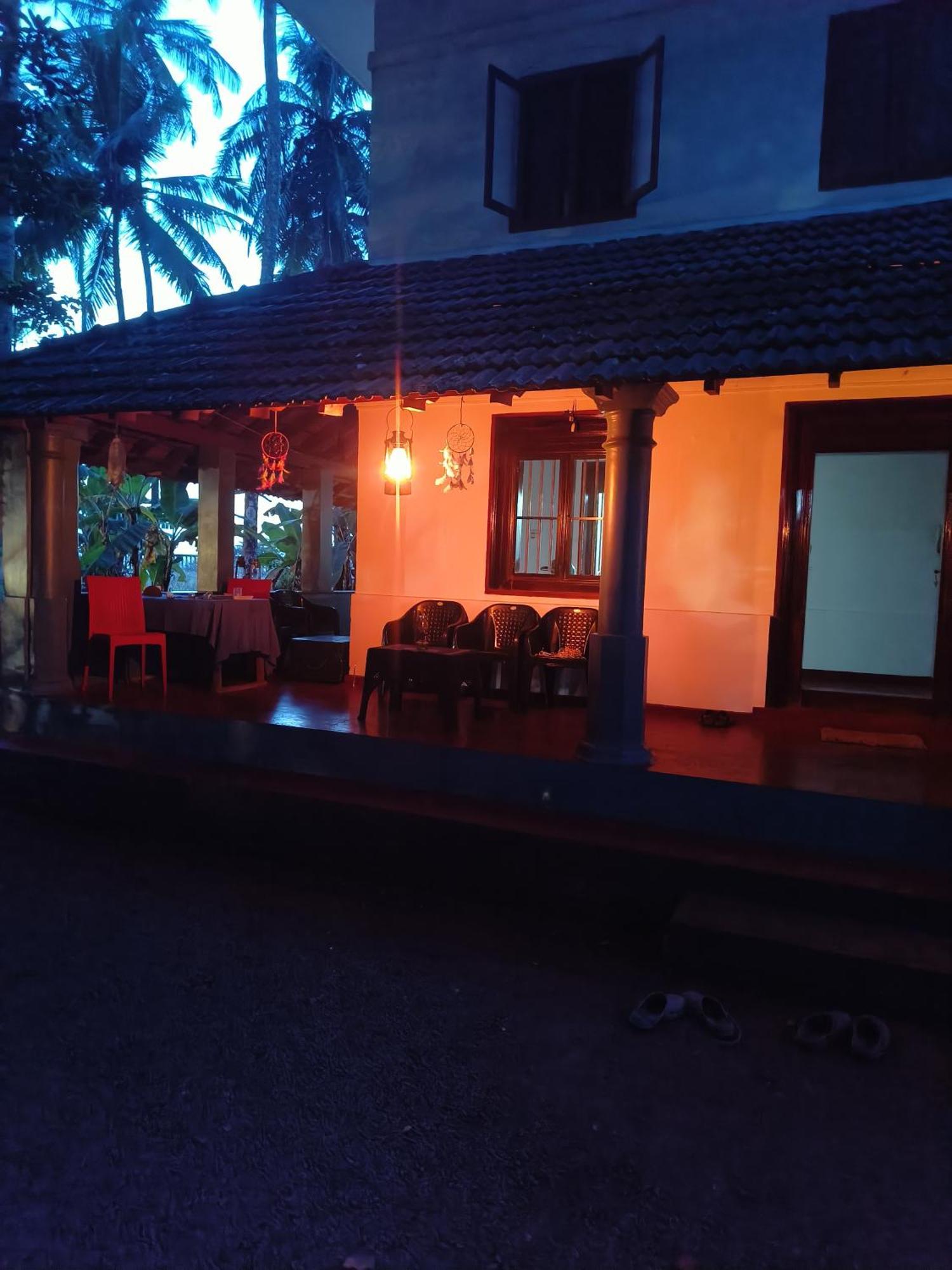 Perch Next Door Bed & Breakfast Kannur Luaran gambar